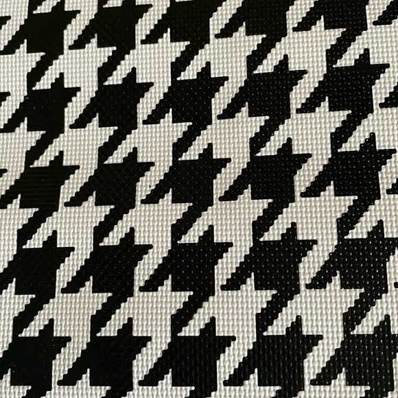 Meet your Posher, Houndstooth  Diva - Picture 1 of 1